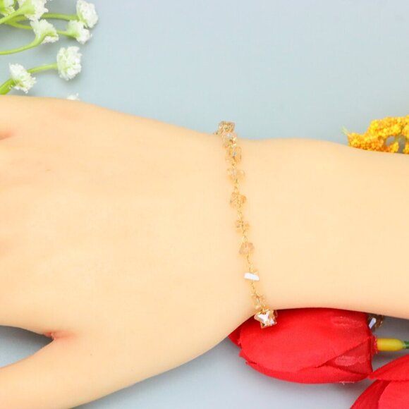"Elegant & Trendy Bracelet, A Perfect Gift for Women, Thoughtful, EVCH1371 - Picture 7 of 11